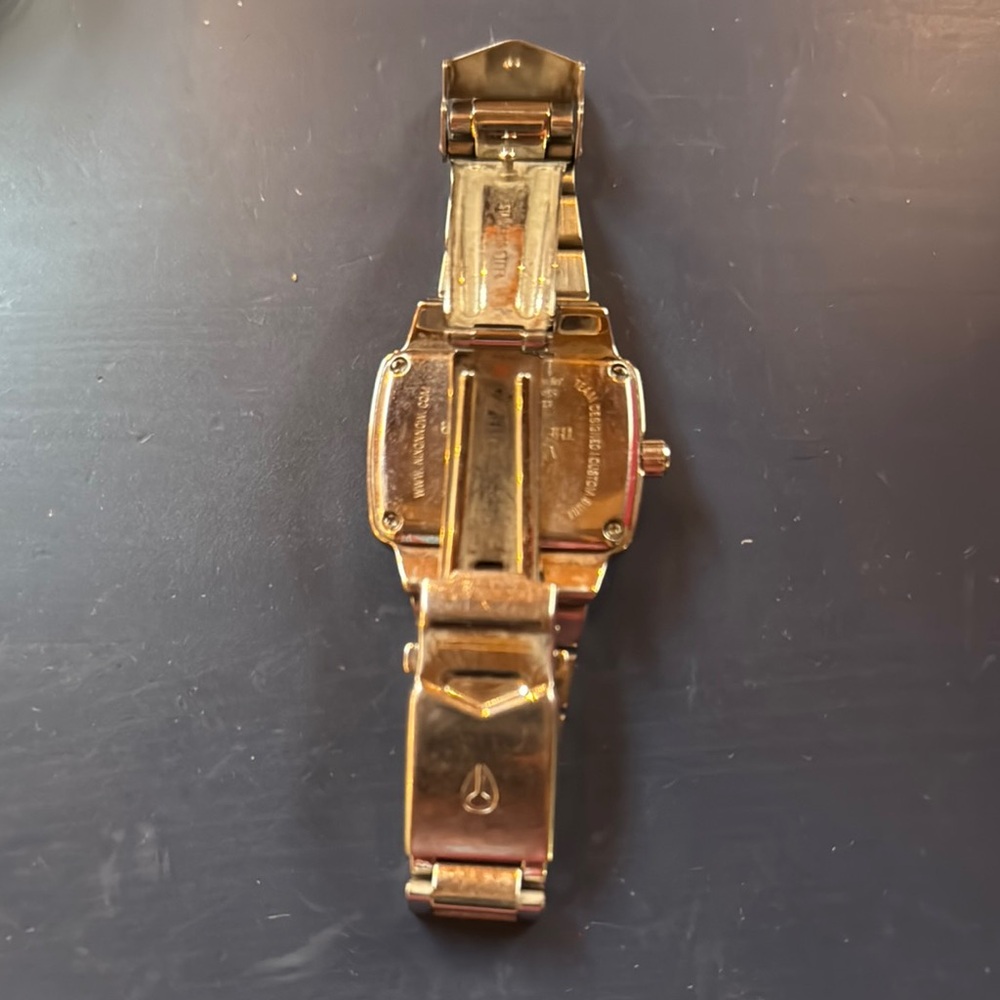 Nixon Silver Square Watch with White Face - Picture 4 of 6